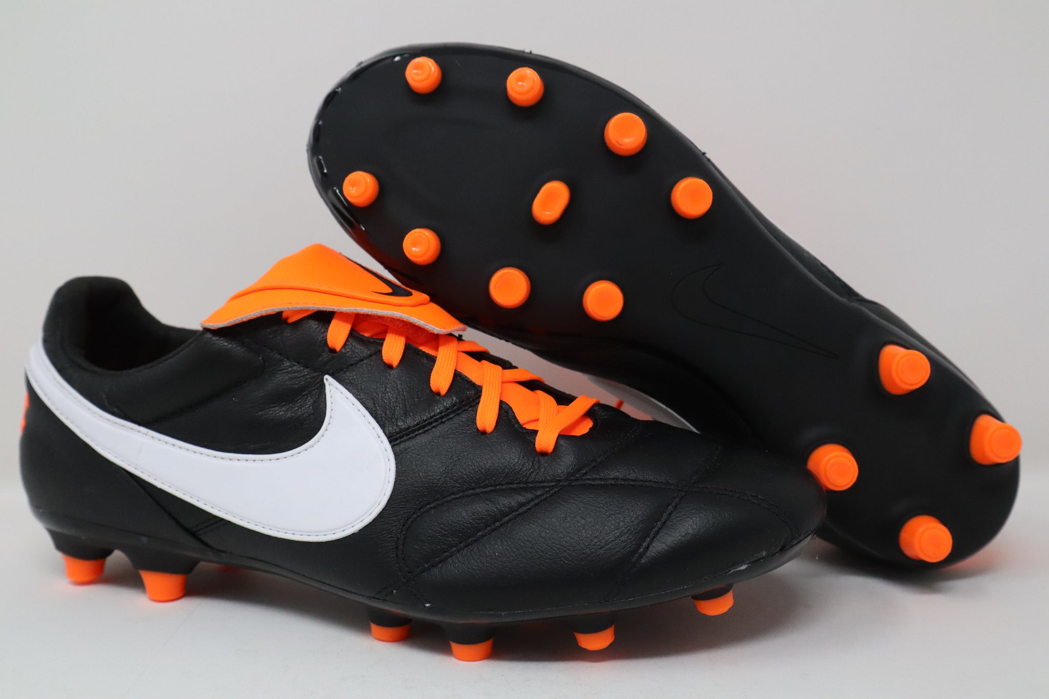 Nike Premier 2 FG (Black/White-Total Orange) Pre-owned UNWORN